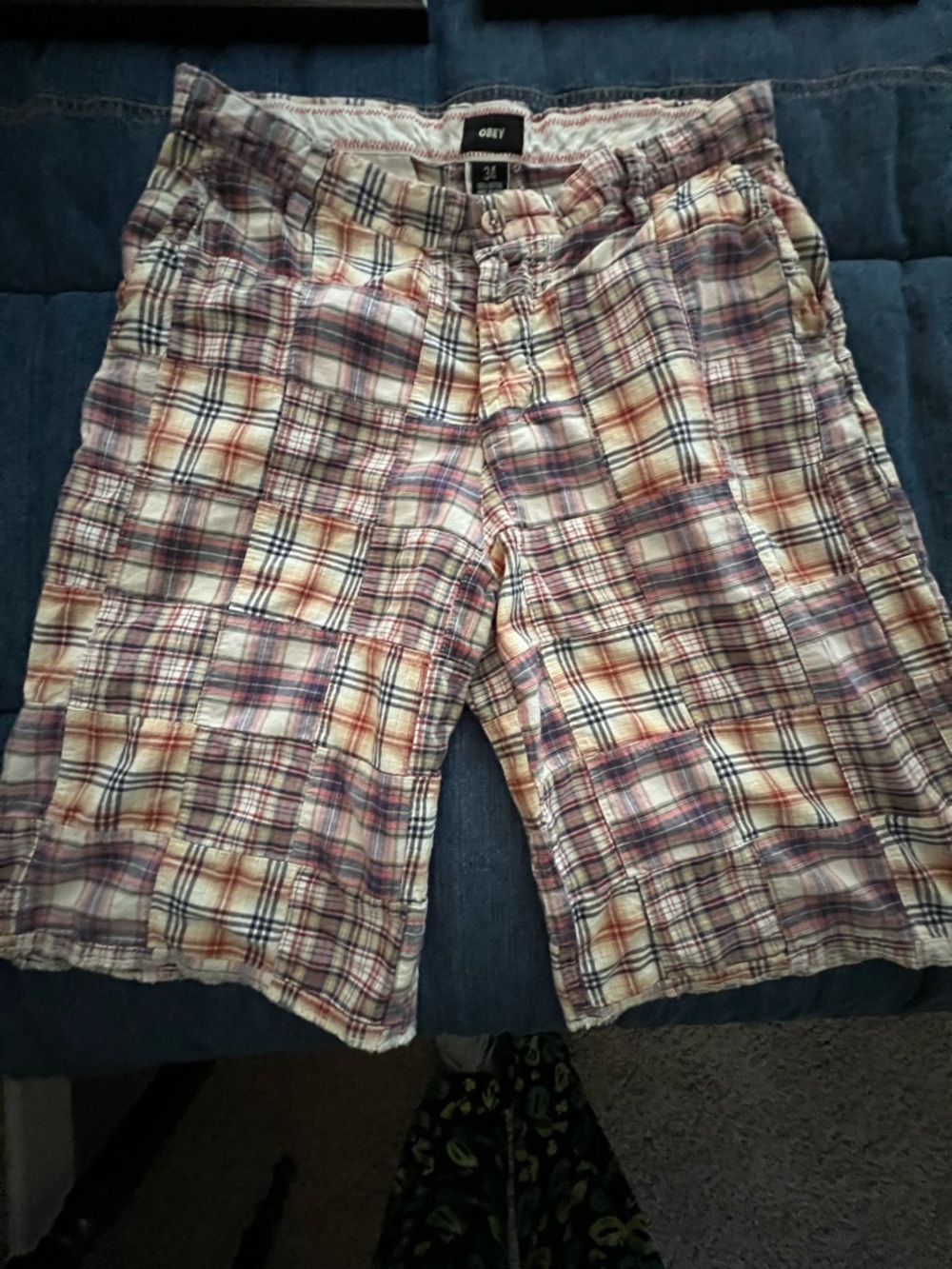 Men’s Obey shorts.